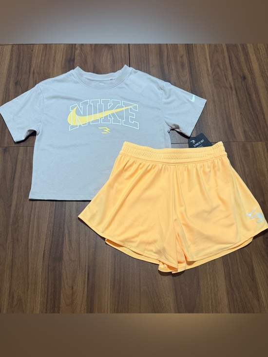 Nike Other - Nike Girls 2 Piece Matching Shorts Set Size 7/8 New
